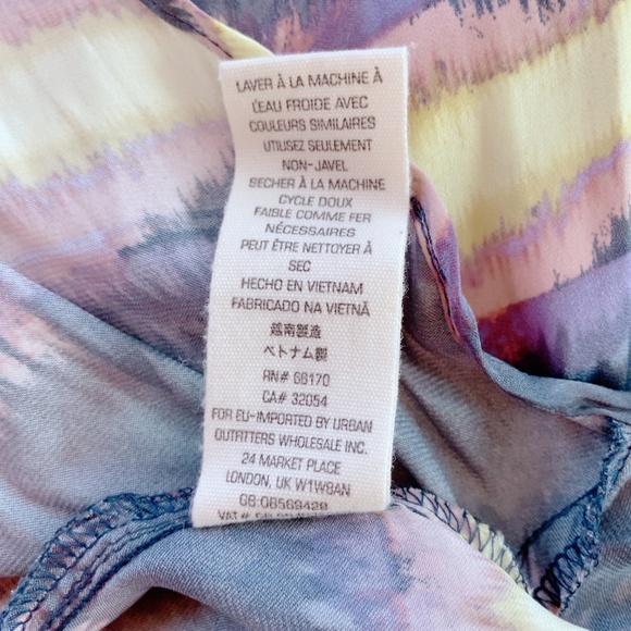 Free People Sleeveless Scoop Neck Faux Wrap Blouse - Picture 6 of 6